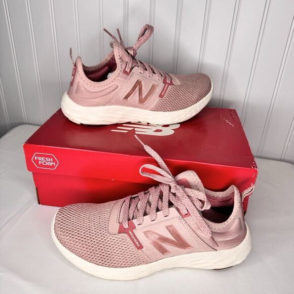New Balance Sz 8 M Fresh Foam SPT Cruz v2 Sport Running Athletic Light Pink - Picture 1 of 5
